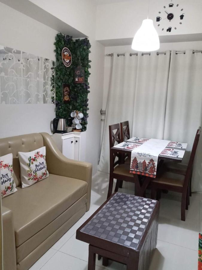 Ferienwohnung Sky Breeze Haven Tagaytay City Exterior foto